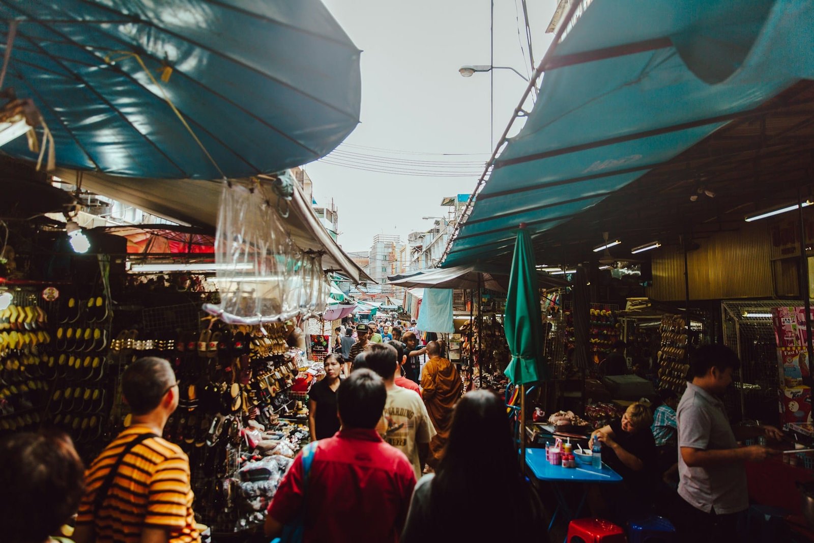 Exploring Thai Street Food Through YouTube - 6 Amazing Virtual Culinary
