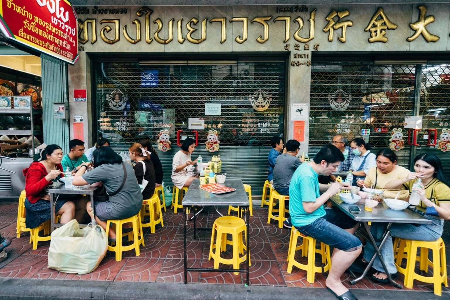 Exploring Thai Street Food Through YouTube - 6 Amazing Virtual Culinary